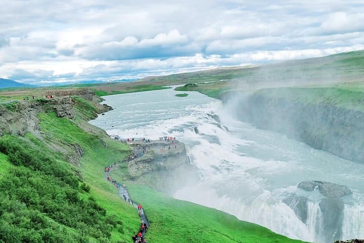 Private Golden Circle Tour with Keflavik Airport Transfer — Þingvellir, Geysir & Gullfoss