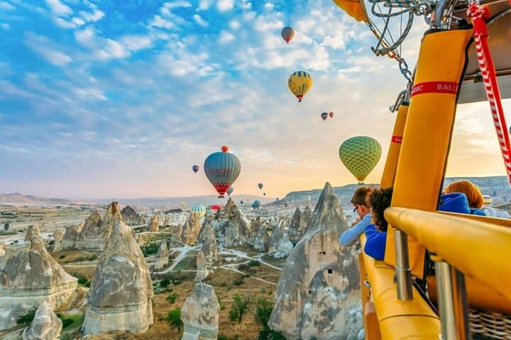Sunrise Over Fairy Chimneys: Cappadocia Balloon Tour Guide photo 2