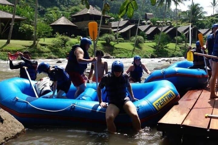 Ayung River Rafting Ubud: 12 km Whitewater Adventure with Buffet Lunch photo 4