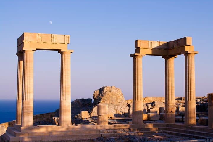 Explore the Acropolis of Lindos: Self-Guided 3D Audiovisual Entry Ticket
