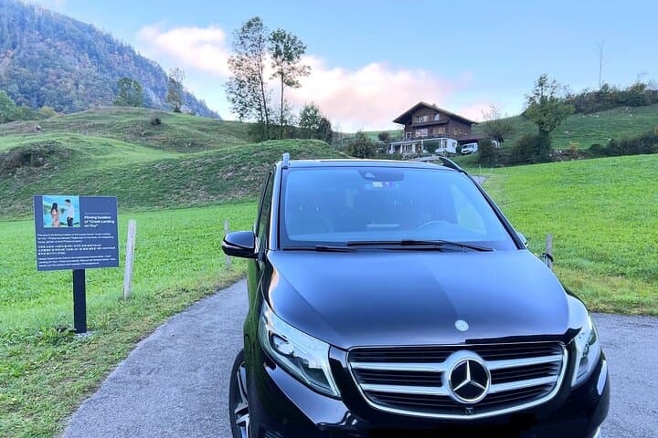 Crash Landing on You Filming Locations Private Day Tour from Lucerne photo 6