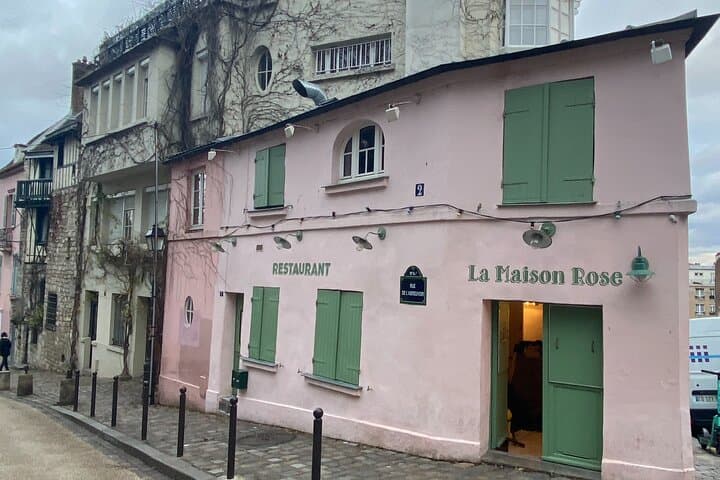 Montmartre Treasure Hunt: Self-Guided Cultural Mystery Walk in Paris photo 6