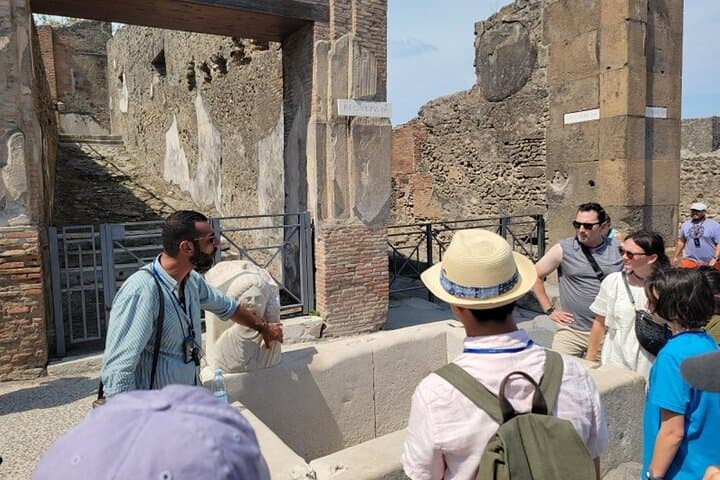 Pompeii, Amalfi Coast & Positano Day Trip from Rome photo 5