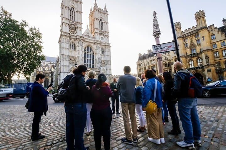 Priority Westminster Abbey Tour with Optional London Eye Fast-Track — Royal Highlights & Insider Tips photo 2