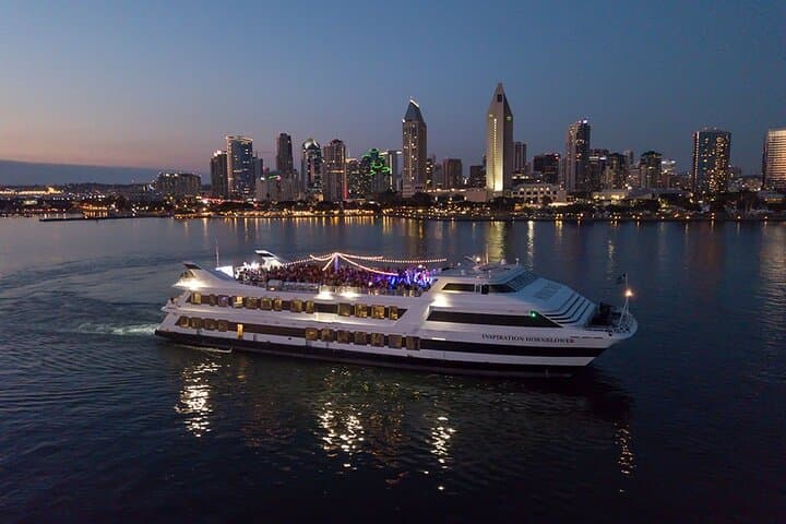 Christmas Dinner Buffet Cruise on San Diego Bay — Festive Holiday Sailing photo 2