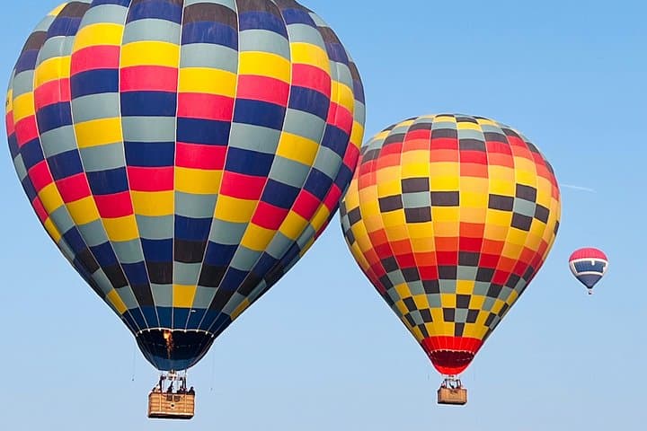 Dawn Balloon Flight Over Teotihuacan: Sunrise Hot Air Balloon Experience with Breakfast & Pyramids Entry photo 4