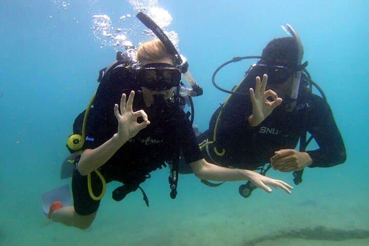 Discover Scuba: Half-Day Pool and Beach Dive in Lauderdale-By-The-Sea photo 2