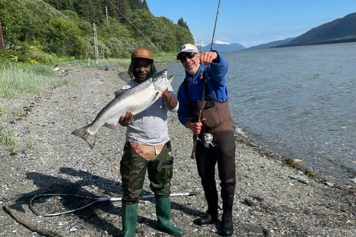 Shore Fishing in Juneau: 3-Hour Fly & Spin Fishing Experience photo 4
