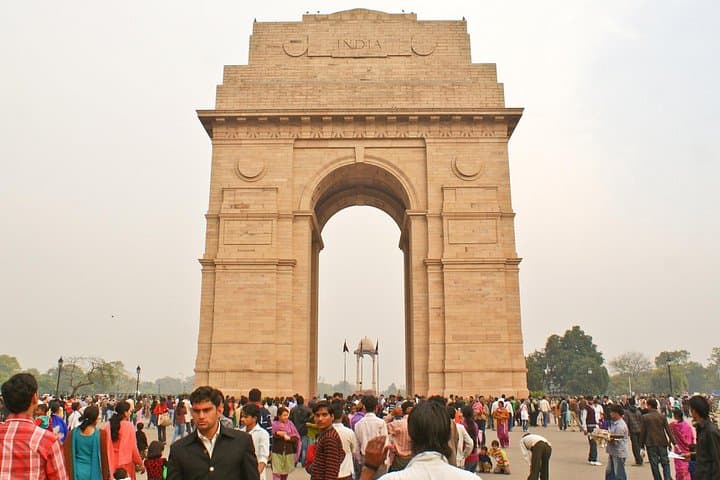 15-Day Private Delhi to Rajasthan, Agra & Varanasi Cultural Roadtrip photo 3