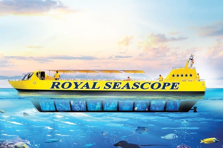 Red Sea Semi‑Submarine Cruise: Safaga & Makadi Bay Royal Seascope Experience photo 1