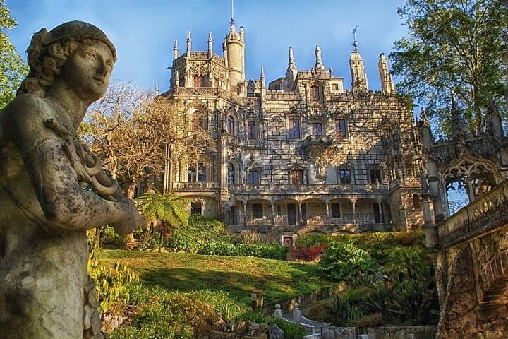Private Sintra Tour: Palaces, Hills & Cabo da Roca by Classic Car or Jeep photo 4