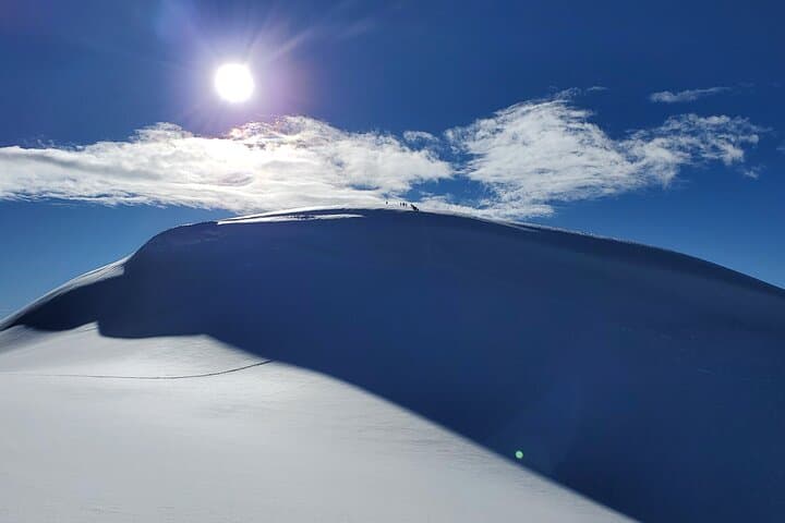 Summit Chimborazo in 2 Days: Veintimilla & Whymper Expedition photo 3