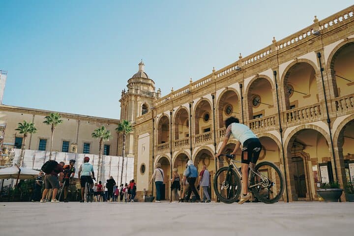 West Sicily Cycling Tour: 7-Day Guided Route from Mazara to Castellammare