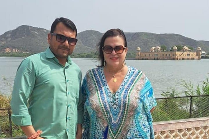Private Jaipur Day Tour: Amber Fort, City Palace & Jantar Mantar in One Day photo 3