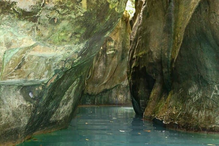 Hike-and-Swim: 7 Waterfalls Excursion from Amber Cove photo 3