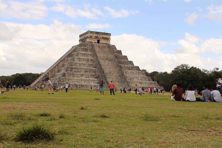 2-Day Isla Mujeres Catamaran and Chichén Itzá Tour from Cancún photo 5