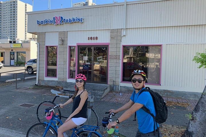Tour de Honolulu: Culinary & Cultural Bike Tour Along Waikiki Shoreline photo 4