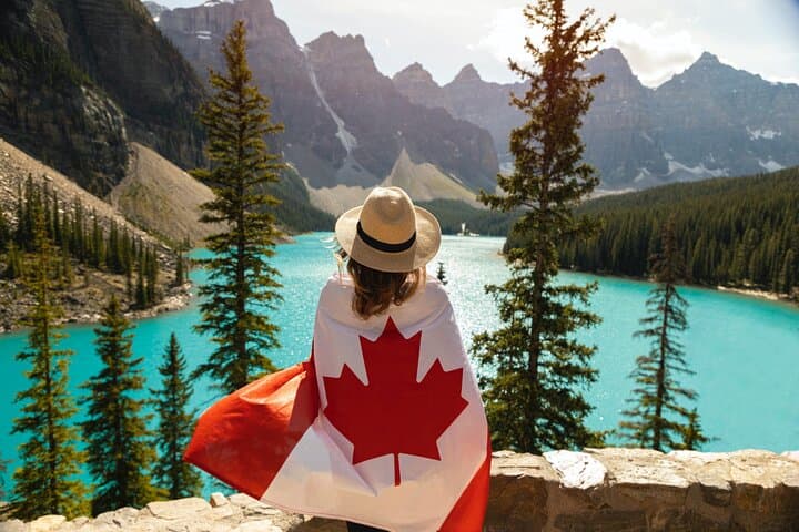 Exploring Banff National Park: Lake Louise & Moraine Lake Day Tour from Calgary
