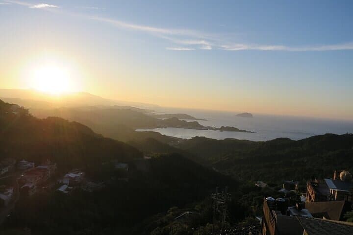 Jiufen & Shifen Private Charter: Sky Lanterns, Waterfall and Old Street (8‑Hour) photo 3