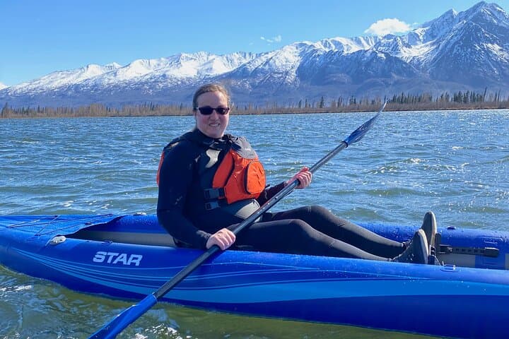 Knik River Ladies-Only Kayak: Glacier-Feed Paddle from Old Knik Bridge