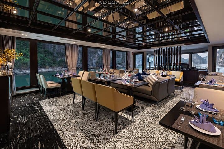 Jade Sails Luxury Day Cruise: 7.5-Hour Halong & Lan Ha Bay Experience photo 4