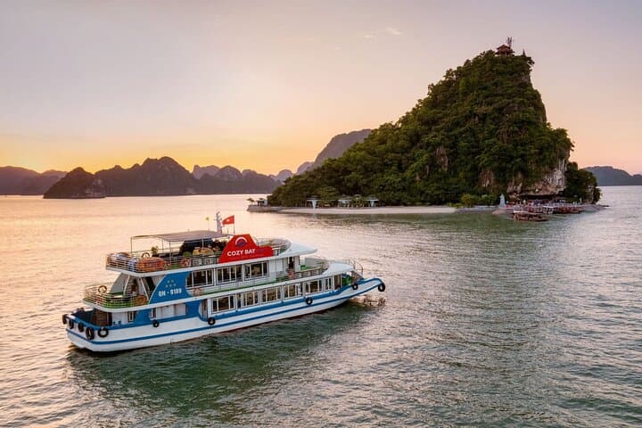 Halong Bay Full-Day Cruise: Buffet Lunch, Kayaking & Titop Peak Views