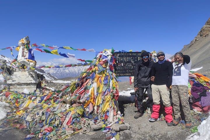 Annapurna Circuit Trek: 14-Day High-Altitude Journey Over Thorong La photo 4