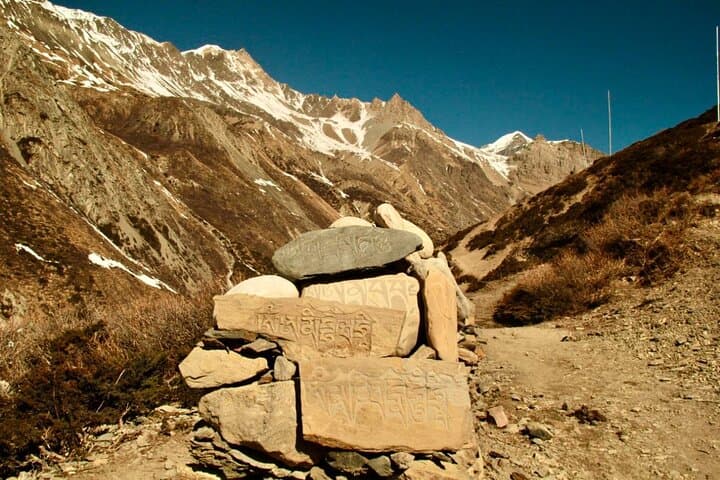 Annapurna Circuit Trek: 14-Day High-Altitude Journey Over Thorong La photo 6