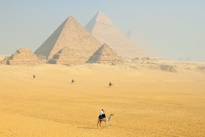 Giza Pyramids and Egyptian Museum Day Tour — Sphinx, GEM & Khan el-Khalili photo 2