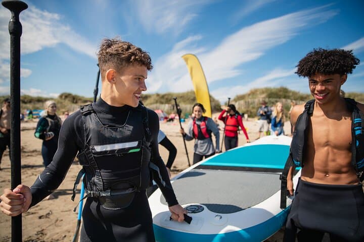 Monster SUP Tour in Newquay: Giant Paddleboard Adventure on Cornwall’s Coast photo 4