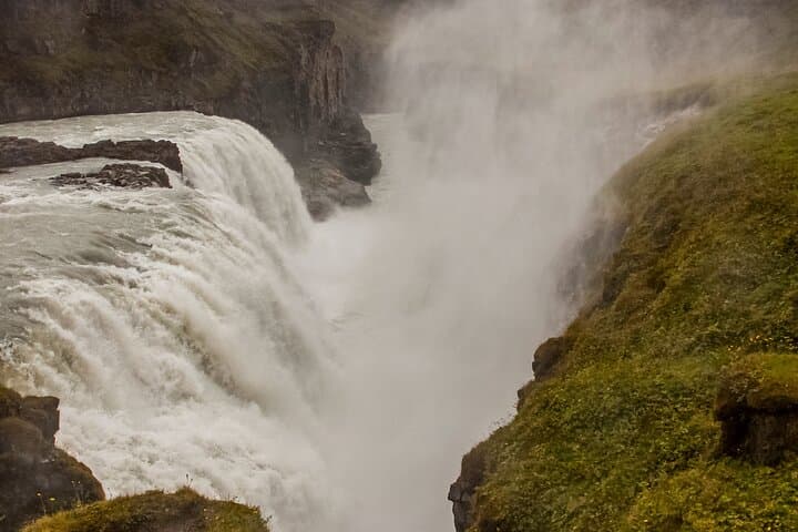 Golden Circle Full-Day Guided Tour from Reykjavík — Þingvellir, Geysir & Gullfoss