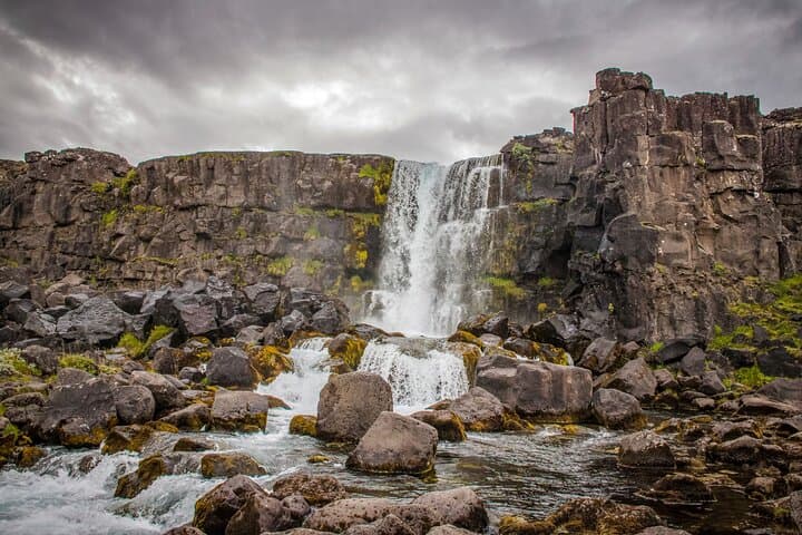 Golden Circle Full-Day Guided Tour from Reykjavík — Þingvellir, Geysir & Gullfoss photo 3
