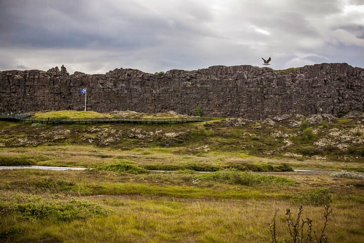 Golden Circle Full-Day Guided Tour from Reykjavík — Þingvellir, Geysir & Gullfoss photo 5