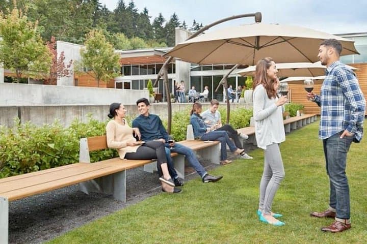 Woodinville Downtown Wine Tasting Pass: Visit Four Local Wineries in One Day photo 2