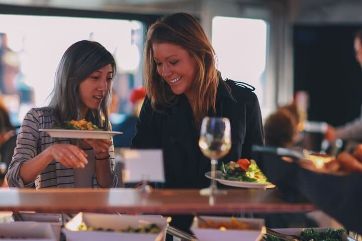 Scenic Potomac River Lunch Cruise in Washington DC: History and Views from the Water
