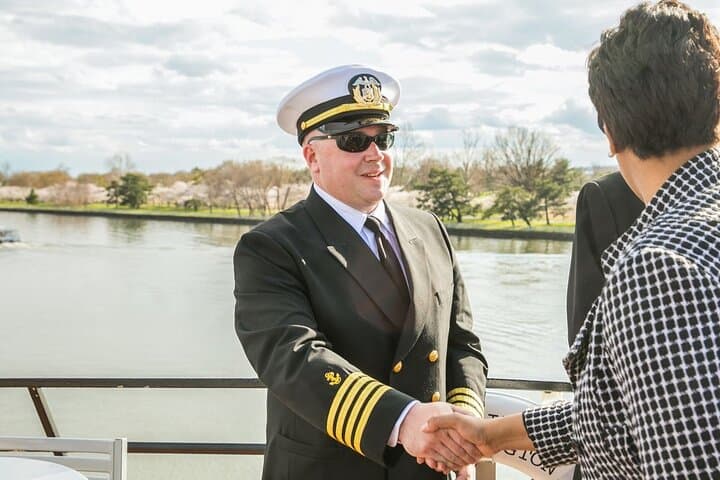 Scenic Potomac River Lunch Cruise in Washington DC: History and Views from the Water photo 3