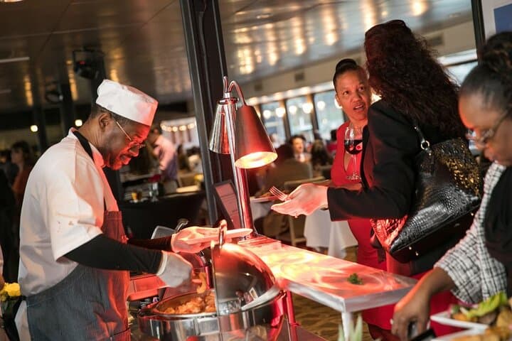 Experience Washington DC by Night: Signature Dinner Cruise on the Potomac River photo 5