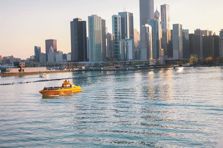 Chicago Seadog Architectural Speedboat Tour from Navy Pier photo 2