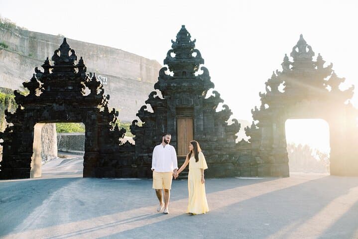 Half-Day Uluwatu Sunset Tour: Uluwatu Temple, Melasti Beach & Kecak Fire Dance photo 5
