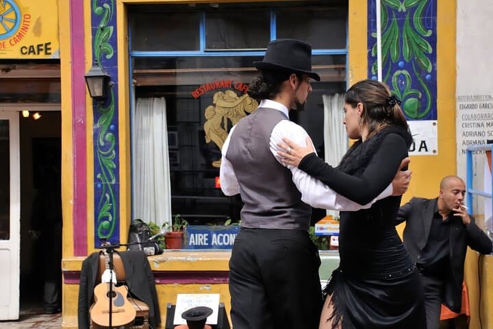 Buenos Aires Full-Day Highlights: Casa Rosada, La Boca & Recoleta photo 4