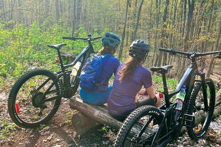 Simcoe County E-Bike Rentals: GPS-Guided 5/10/15 km Trail Loops