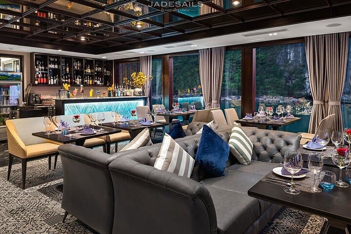 Jade Sails Luxury Day Cruise: 7.5-Hour Halong & Lan Ha Bay Experience photo 6