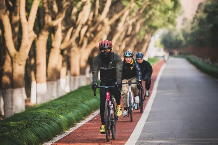 Shanghai Night Bike Tour: Sleepless in the Metropolis photo 3