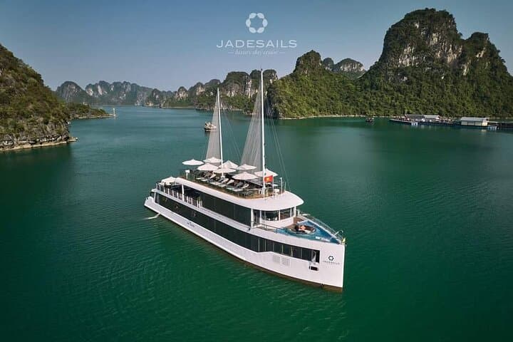 Modern Luxury Day Cruise in Halong & Lan Ha Bay aboard JadeSails photo 2