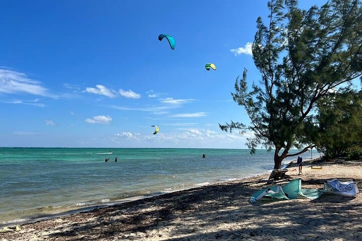 Private E-Bike Adventure in West Bay — Grand Cayman Coastal Tour photo 3