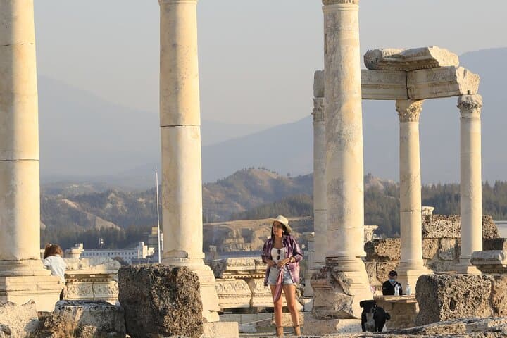 Cappadocia Premium Private Tour — Full-Day Highlights: Göreme, Uchisar & Kaymakli photo 2