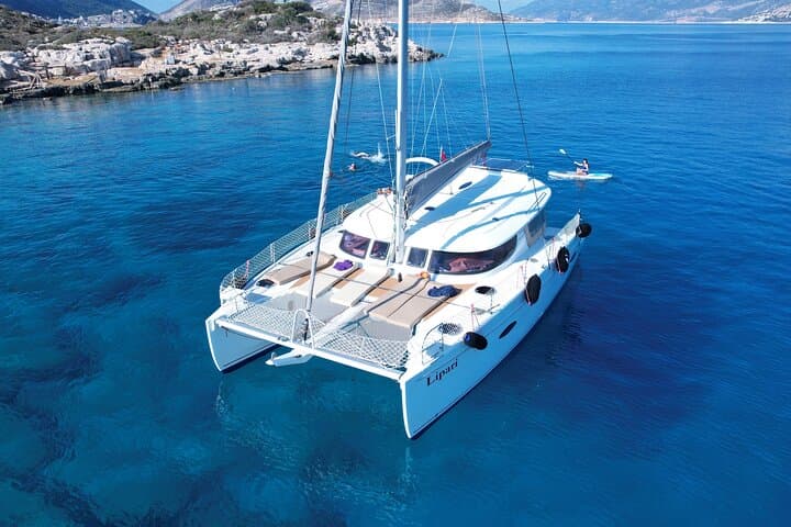 Kaş Full-Day Catamaran Cruise — Bays, Snorkeling and Fresh Turkish Lunch