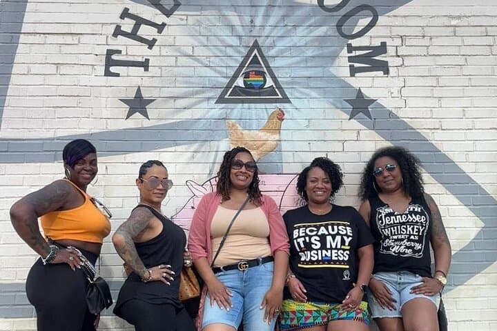Conquer Comfort Scavenger Hunt — Interactive Urban Adventure in Comfort, Texas
