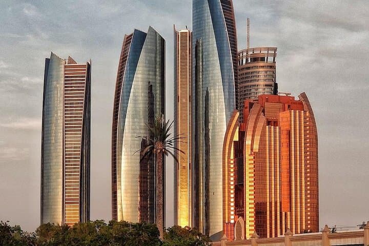 Abu Dhabi Highlights Day Trip from Dubai: Mosque, Palace & Corniche photo 3