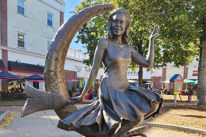 Exploring Salem and Boston: A Private Day Tour Through History and Mystery photo 2
